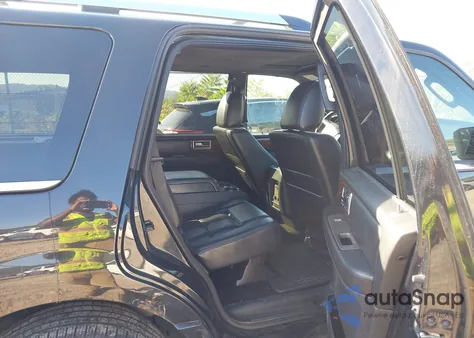 2013 Lincoln Navigator z USA, uszkodzony, nr VIN 5LMJJ2J59DEL01844